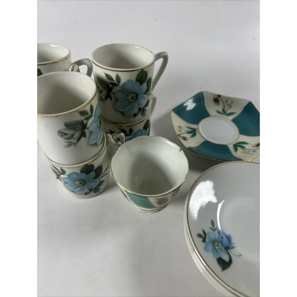 Vintage Fruit Japan Porcelain Tea Set Lot Blue Floral Cups Saucers Mid Century - Picture 4 of 7